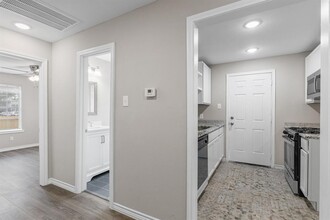 Building Photo - 4311 Hull St