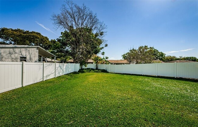 Building Photo - 6311 103rd Ave N