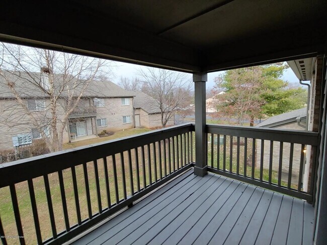 Building Photo - 10405 Trotters Pointe Dr