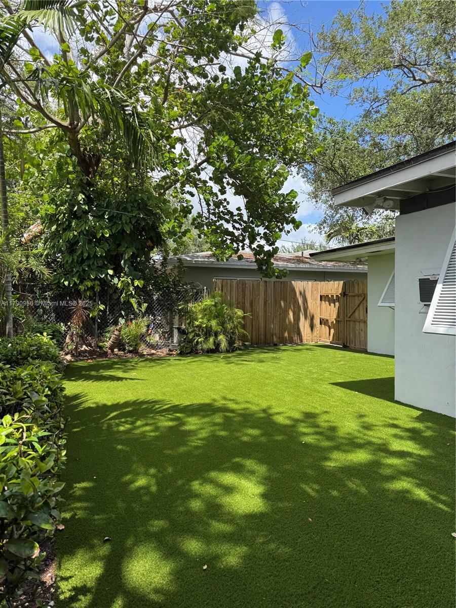 Building Photo - 11780 SW 81st Rd