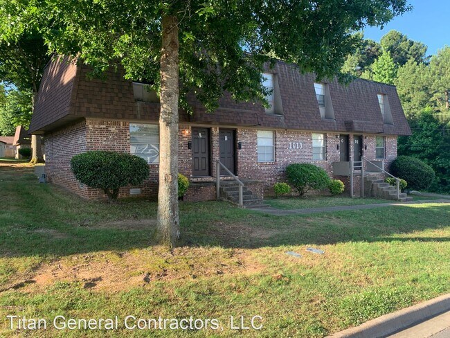 Primary Photo - 2023 Sagecrest St