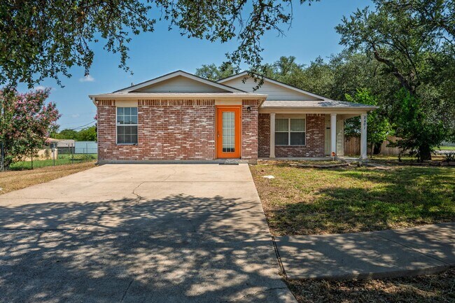 Primary Photo - 2401 Haven Dr