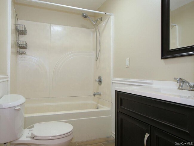 Building Photo - 504 Jefferson Ave