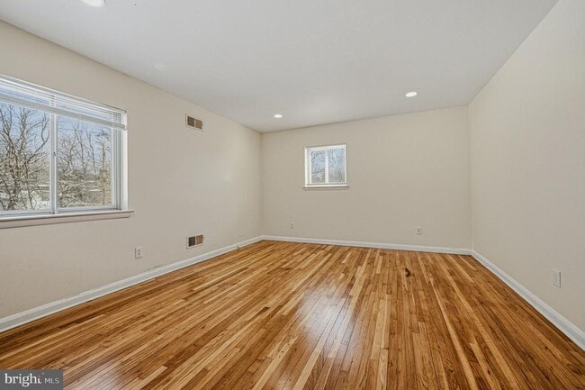 Building Photo - 2651 Abington Rd