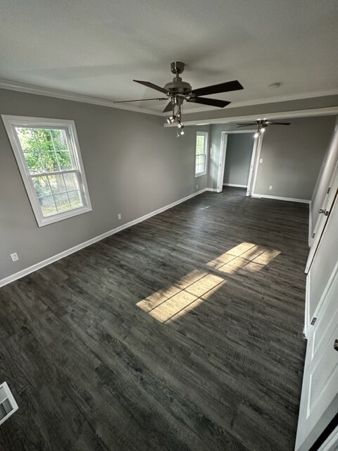 Building Photo - 2208 Sanderson Rd