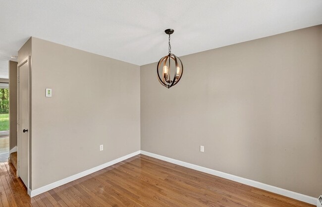 Building Photo - 35 Hazen Rd