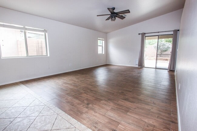 Building Photo - 1379 Allerton Way