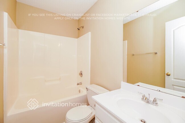 Building Photo - 1049 Crestdale Crossing Dr