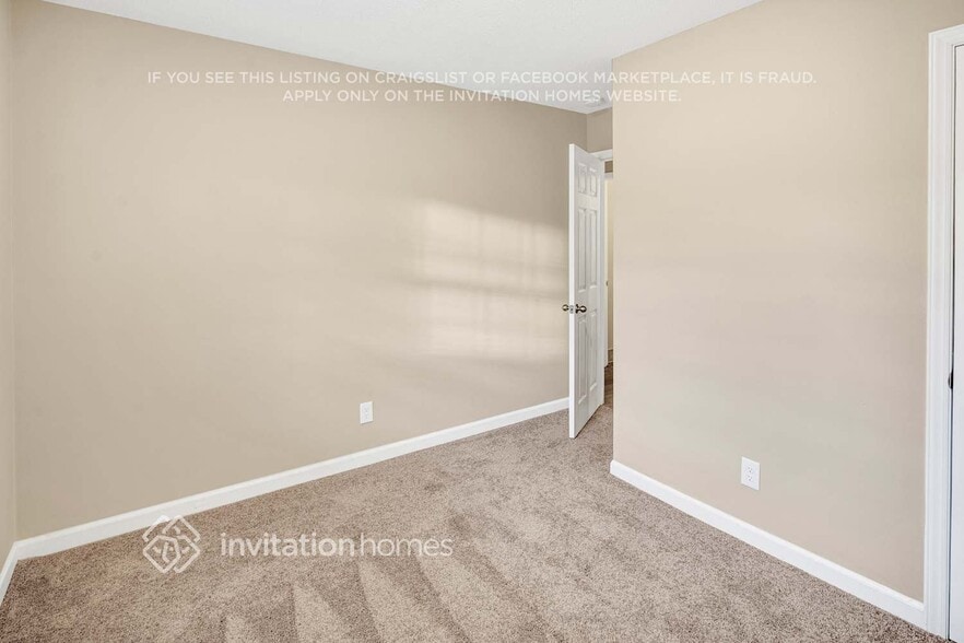 Building Photo - 1223 Yuma St