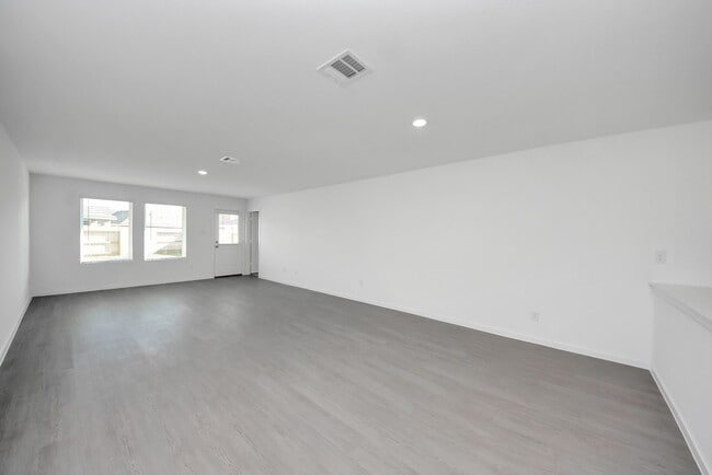 Building Photo - 1031 Garnet Rain Dr