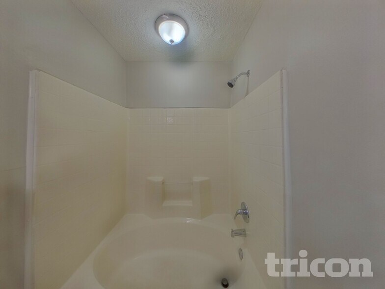 Building Photo - 7428 Autumn Trail