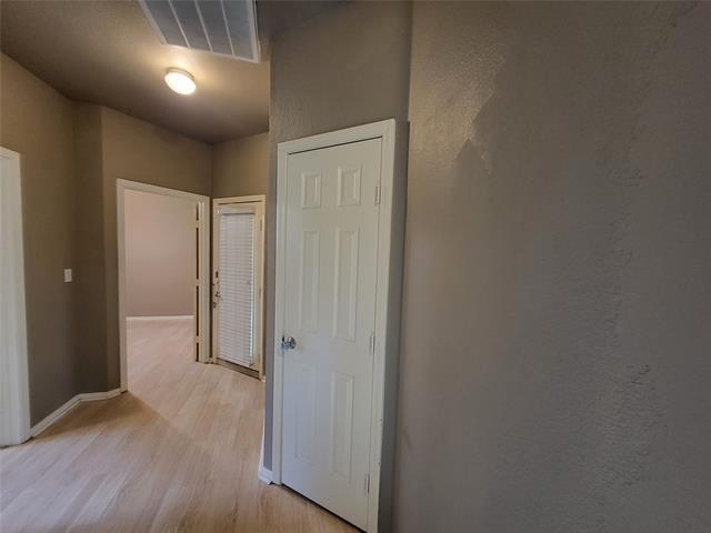 Building Photo - 1819 N Fitzhugh Ave