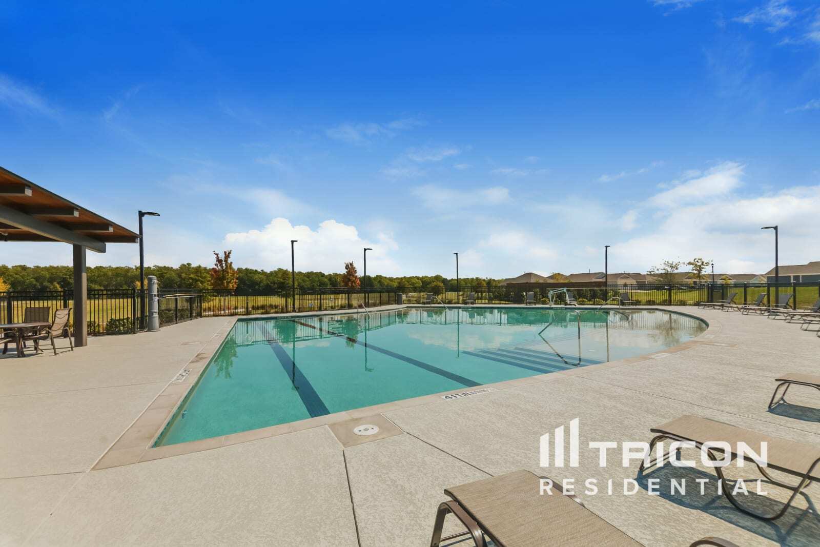 Building Photo - 838 Ponderosa Ln