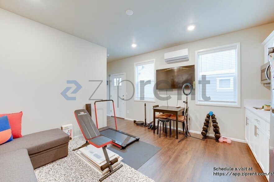 Building Photo - 19033 129th St E