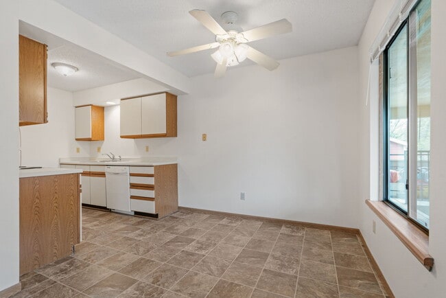 Floorplan - Jordan Creek and Mills