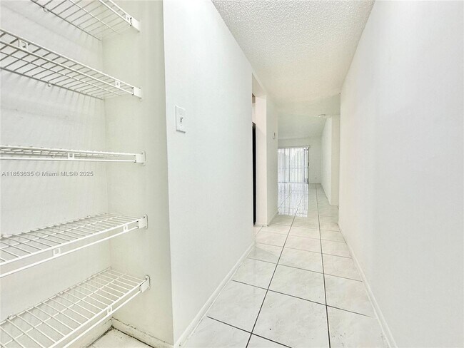 Building Photo - 7900 Fairview Dr
