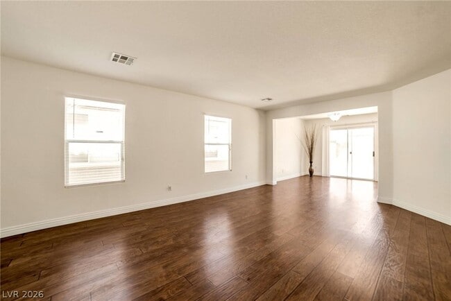 Building Photo - 10274 Chigoza Pine Ave