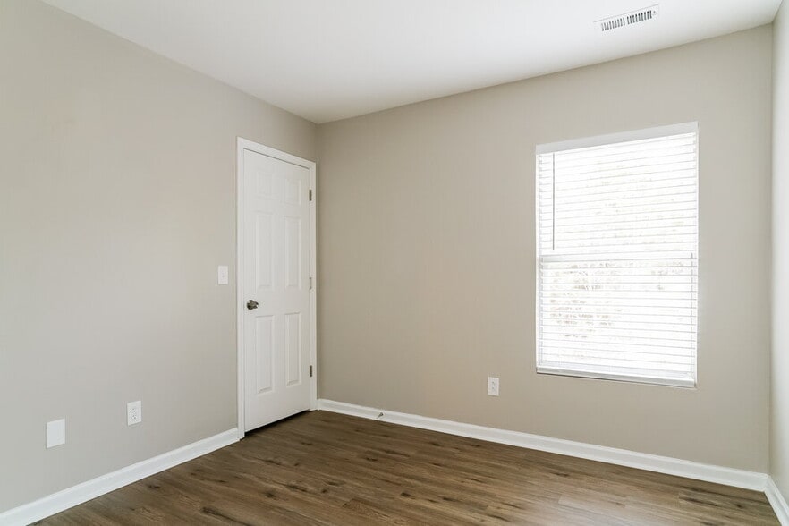 Building Photo - 8174 Cohosh Ct