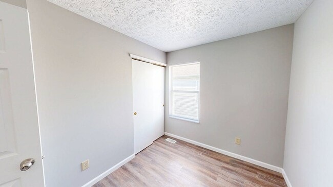 Building Photo - 6671 Warriner Way