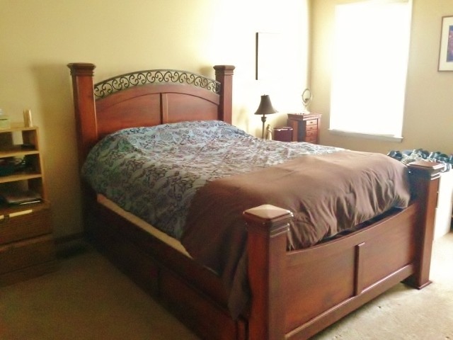 Bedroom 1 - 1924 Sarah St