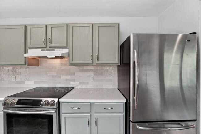 Building Photo - 8409 Nairn Dr