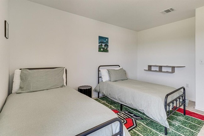 Building Photo - 10701 Steinbeck Dr