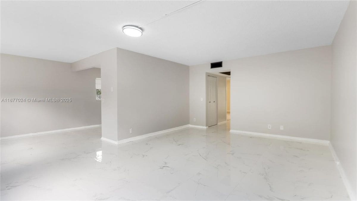 Building Photo - 251 SW 132nd Way