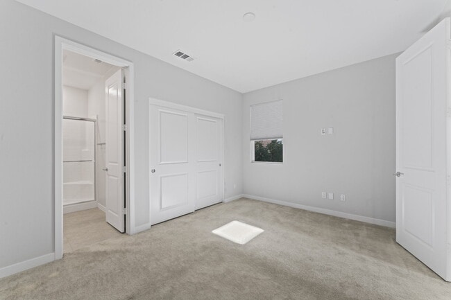 Building Photo - 26912 W Winding Trail Ct