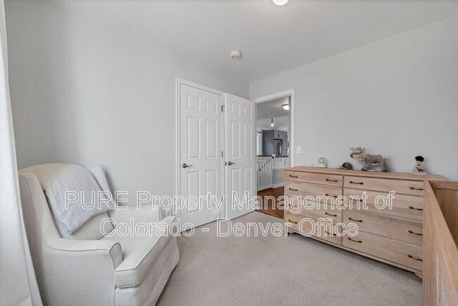 Building Photo - 2866 Fernwood Pl