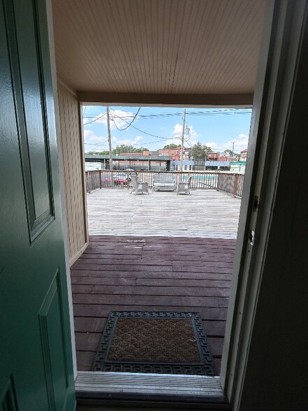 Building Photo - 614 Cherokee St