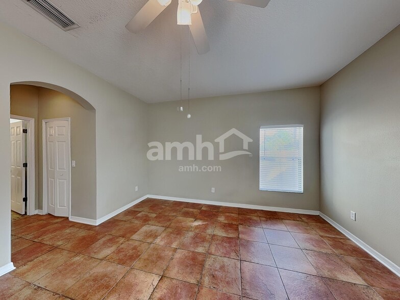 Building Photo - 432 York Dale Dr