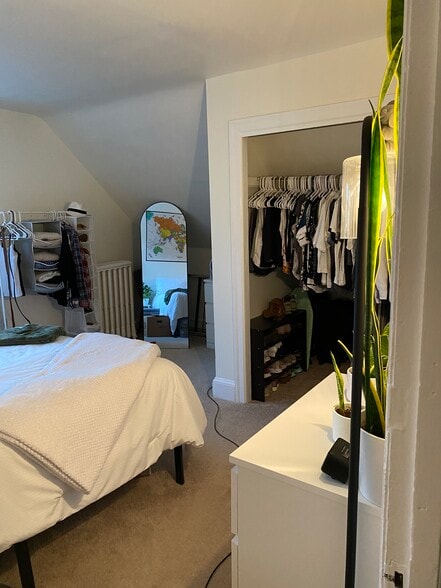 Building Photo - 110 Walnut Ave