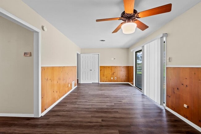 Building Photo - 5118 Waterbrook Dr