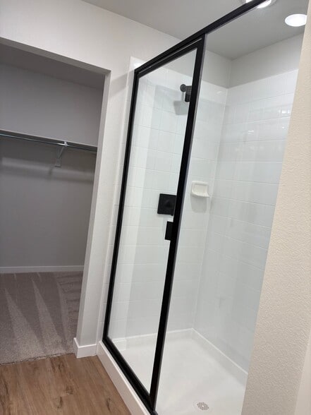 Building Photo - 9443 Danube St