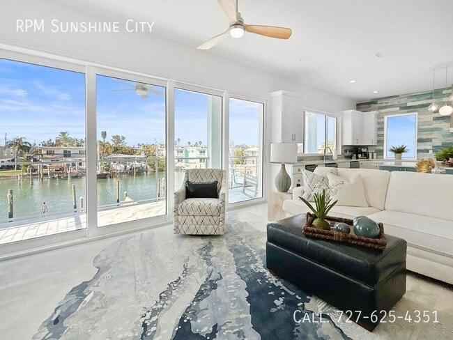 Building Photo - 326 129th Ave E