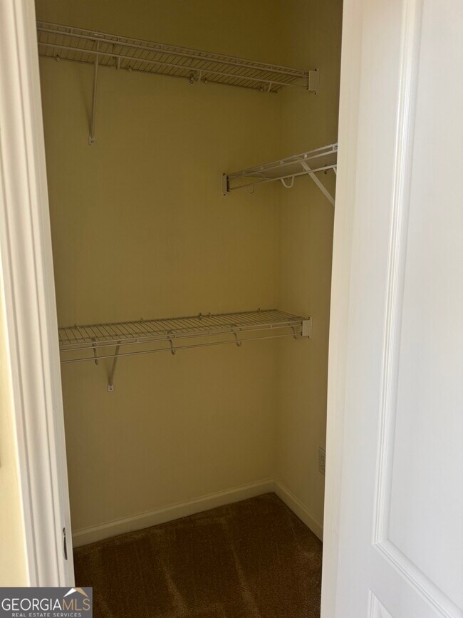 Building Photo - 1040 Willowynd Point