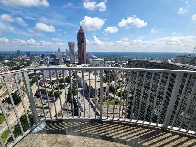 Building Photo - 400 W Peachtree St NW