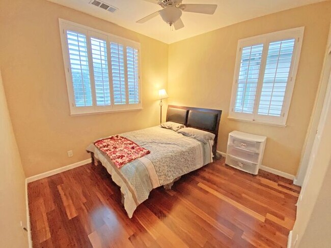 Building Photo - 1715 Salamoni Ct