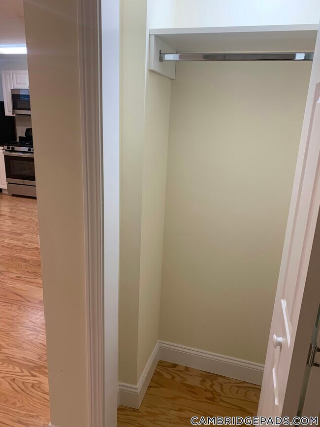 Building Photo - 22 Chauncy St