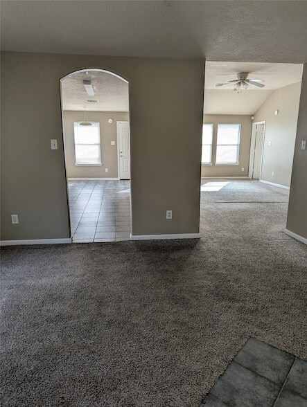 Building Photo - 19322 River Bottom Rd