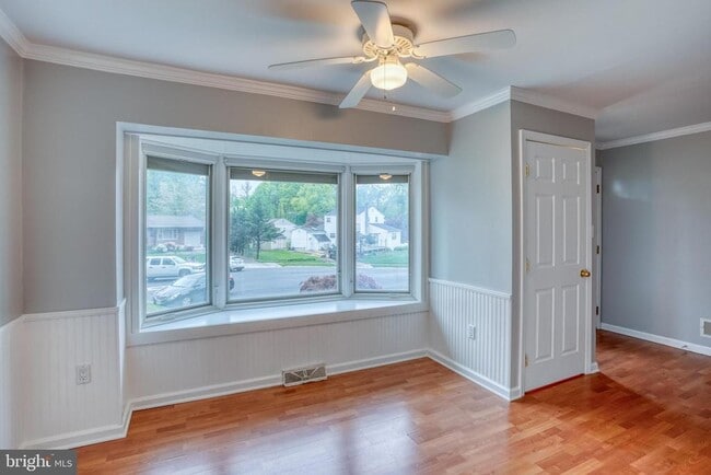 Building Photo - 124 Hilldale Ct