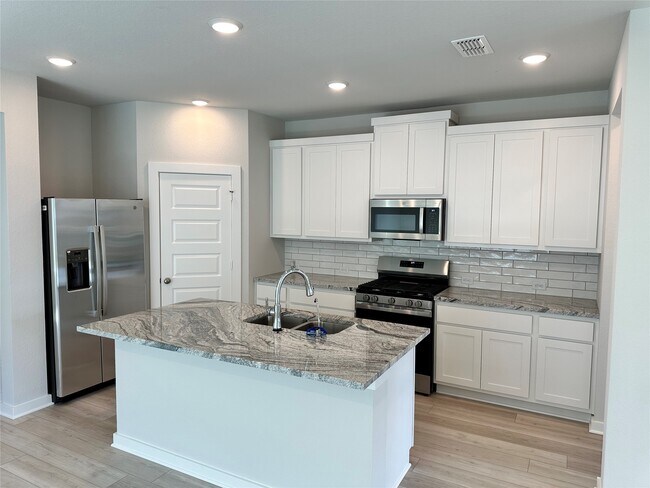 Building Photo - 21619 Flannel Bush Ln
