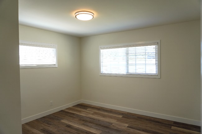 Building Photo - 18271 Roberta Cir