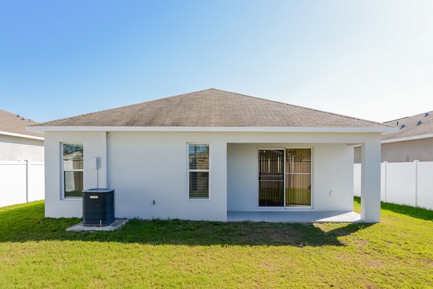 Building Photo - 2205 Colville Chase Dr