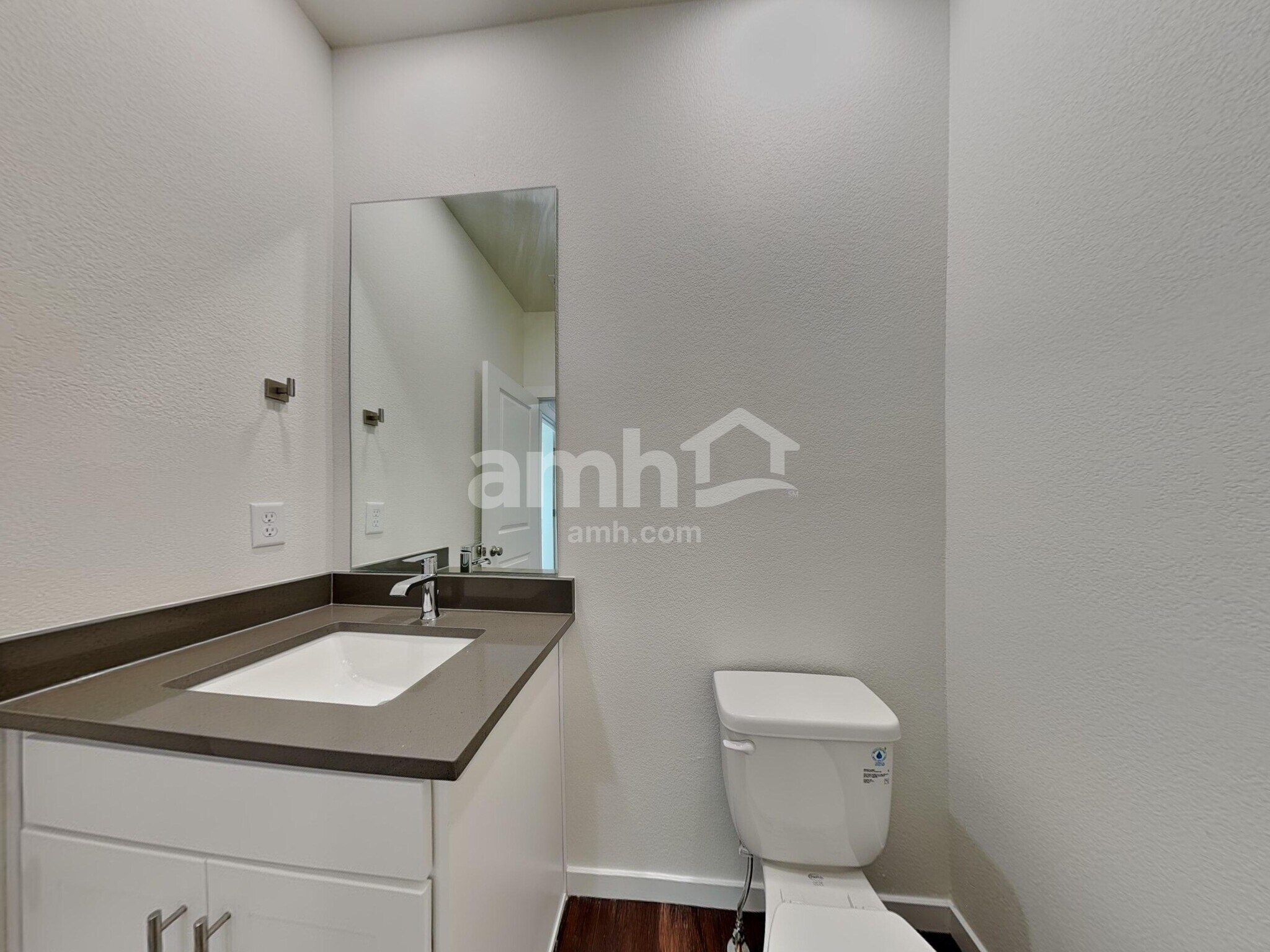 Building Photo - 6054 Walleye Dr