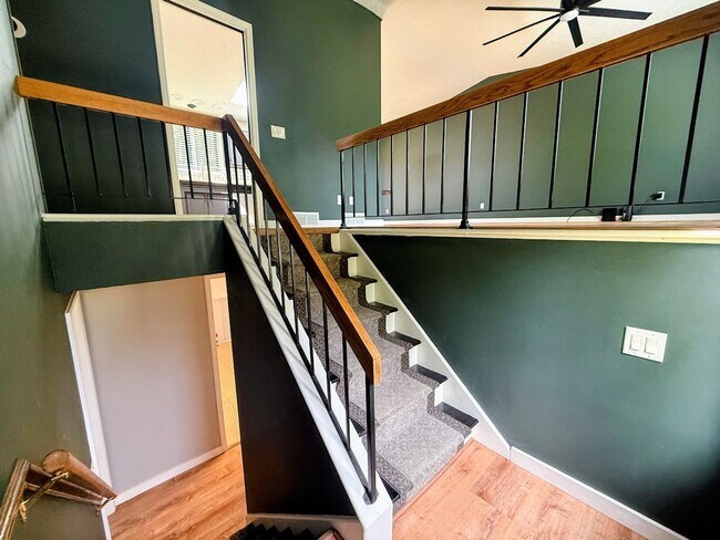 Building Photo - Four-bedroom two-bathroom home for rent in Jackson Township