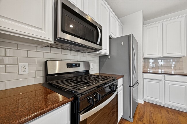 Building Photo - 6023 Lamb Creek