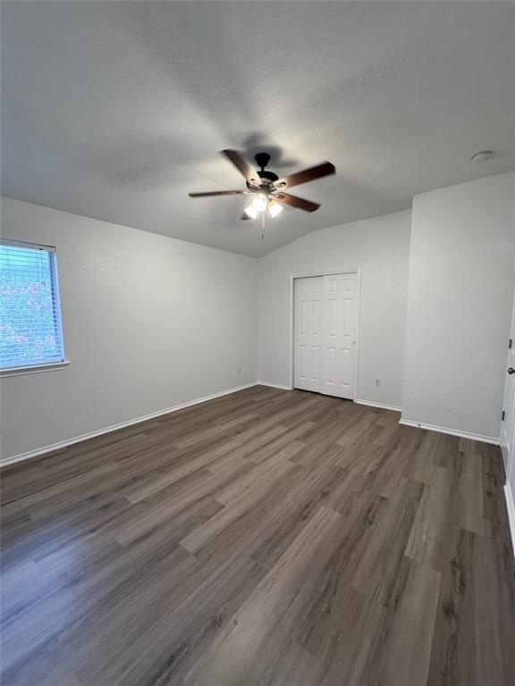 Building Photo - 1800 Honey Creek Ln