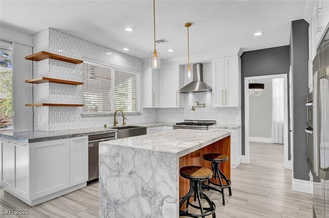 Building Photo - 9704 Cameo Rose Ln