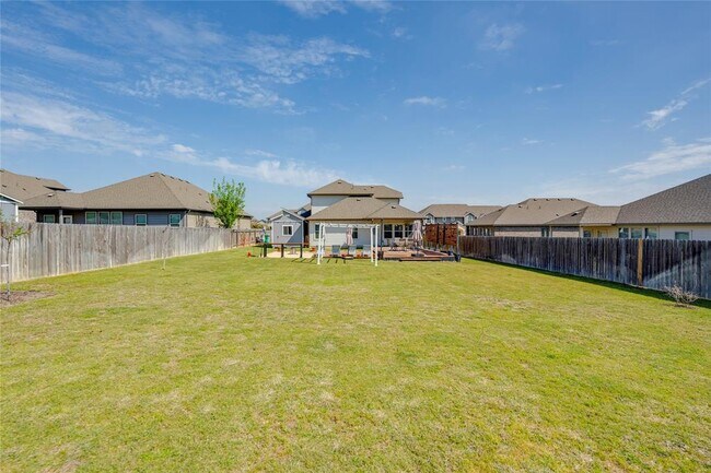 Building Photo - 709 Tinton Falls Ln